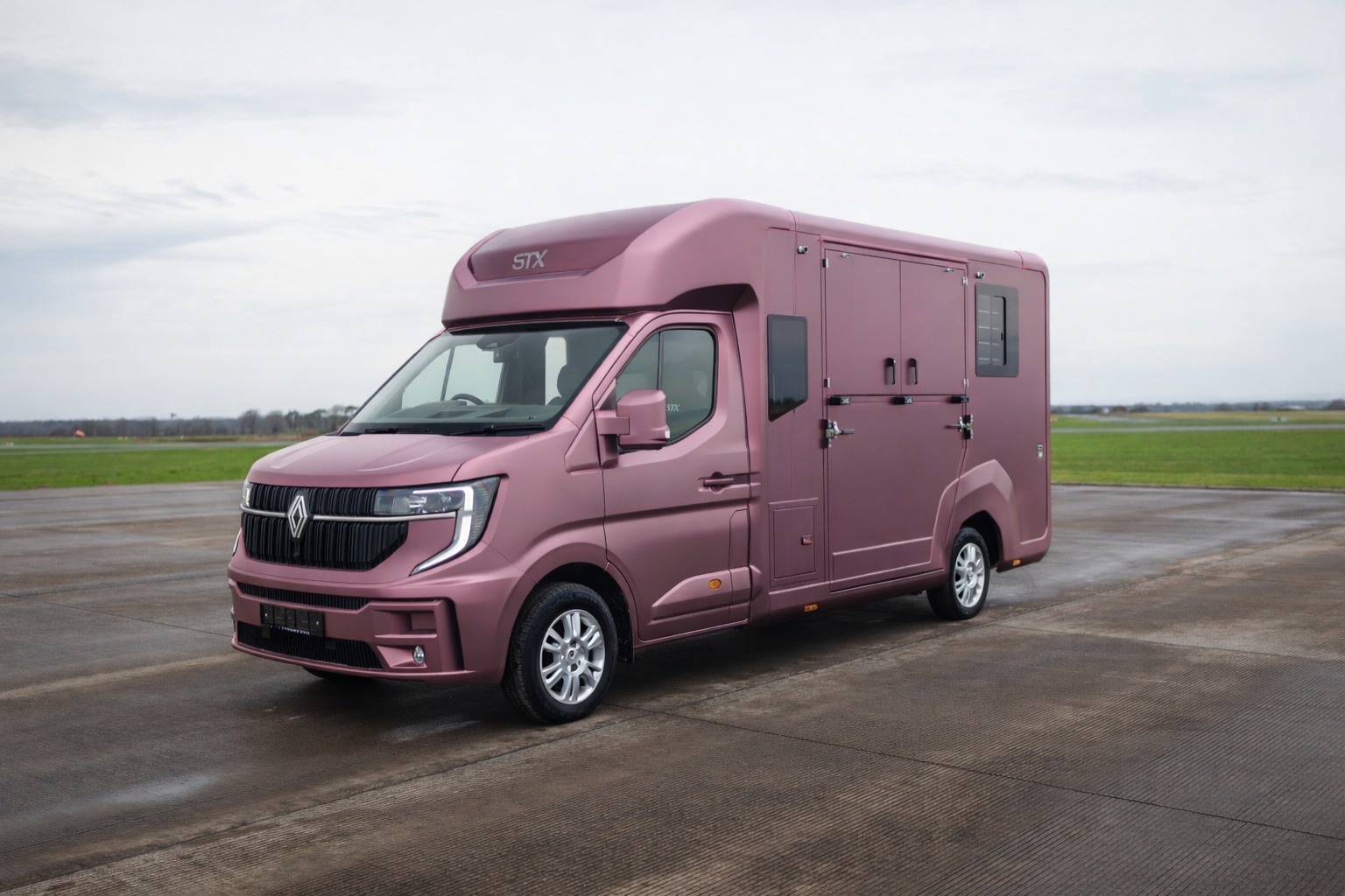 2026 3.5t STX (Crew Cab)